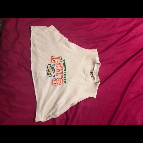 Urban Outfitters Tops - cropped levi’s tank